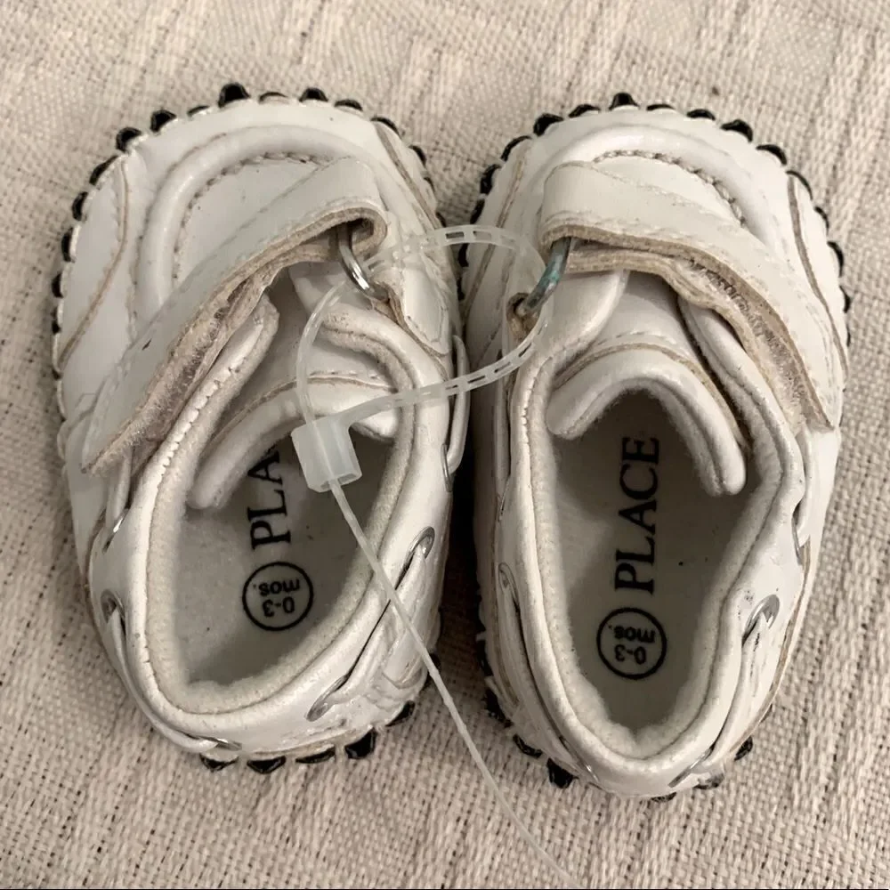 Children’s Place, White leather baby shoes